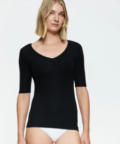 Triumph Top/ Loungeshirt/ Pyjamas|Undertøj<0004 BLACK - Beauty Layers Top