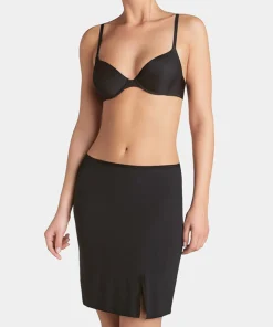 Triumph Underkjoler/ Negligé|Natkjoler/ Underkjoler/ Chemiser<0004 BLACK - Body Make-up Skirt