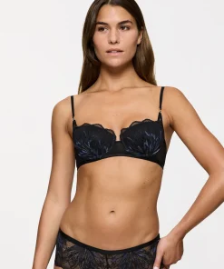 Triumph Bh'er<0004 BLACK - Crazy Stupid Love WHP Bh