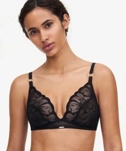 Chantelle Bh'er<011 BLACK - Fleurs Wirefree Triangle Bra