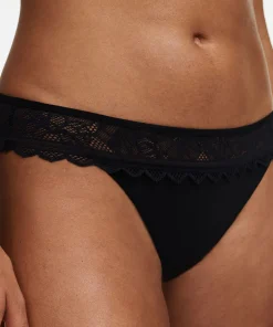 Chantelle Trusser<011 BLACK - Floral Touch Tanga