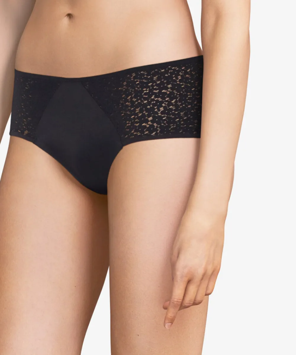 Chantelle Trusser<011 BLACK - Norah Covering Shorty