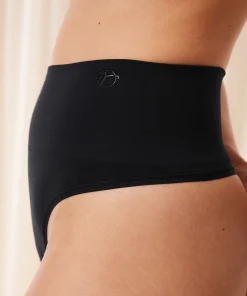 Triumph Shapewear|Trusser<0004 BLACK - Soft Sculpt String