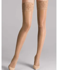 Wolford Selvsiddende/ Overknee<4004 CARAMEL - Satin Touch 20 Selvsiddende/over knee strømpe