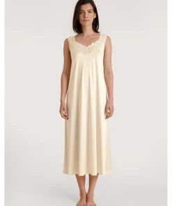 Calida Natkjoler/ Underkjoler/ Chemiser<904 CHARM CREAM - Circular Romance Nightdress