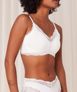 Triumph Bh'er<1595 ECRU WHITE - Lift Smart Bra P