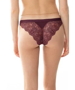 Mey Trusser<871 INDIGO ROSE - Poetry Fame Brasil