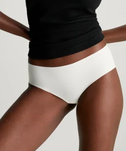 Calvin Klein Trusser<101 IVORY - Invisibles Hipster