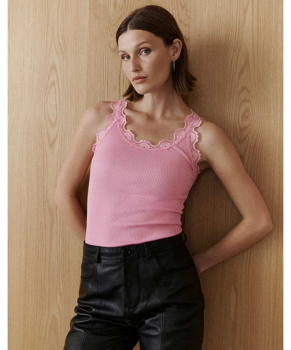 Rosemunde Undertøj<961 PRISM PINK - Silk Top Regular W/Vintage Lace