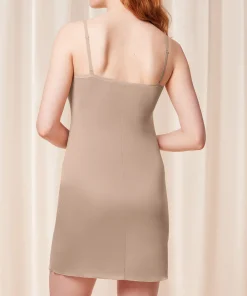 Triumph Underkjoler/ Negligé|Undertøj<6106 SMOOTH SKIN - Body Make-up T Dress