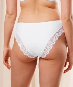 Triumph Trusser<0003 WHITE - Amourette Hikini / Tai