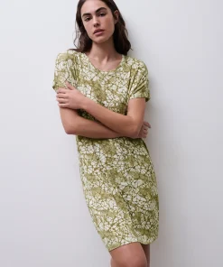 Femilet Natkjoler/ Underkjoler/ Chemiser<A80 GREEN ILLUSION - Yara Big Shirt Short Sleeves