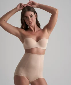 Bye Bra Trusser<BEIGE - Smooth Essentials High Waist Brief