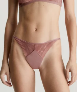 Calvin Klein Trusser<LKO CAPRI ROSE - Sculpt Lace Coordinate Thong