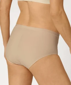 Triumph Trusser<00NZ NUDE BEIGE - Smart Micro Maxi