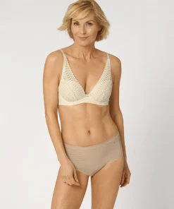 Triumph Trusser<00NZ NUDE BEIGE - Smart Micro Maxi